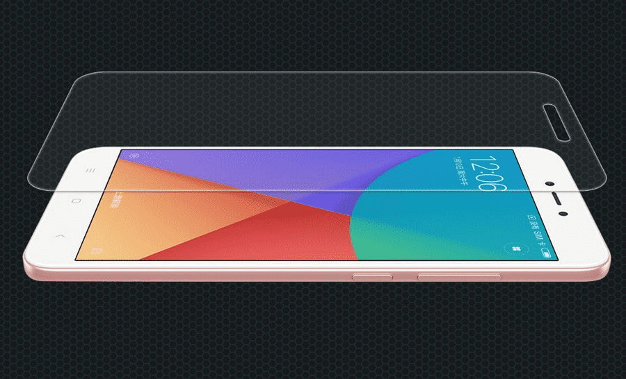 Процесс установки закаленного стекла Nillkin Amazing 9H на Xiaomi Redmi Note 5A